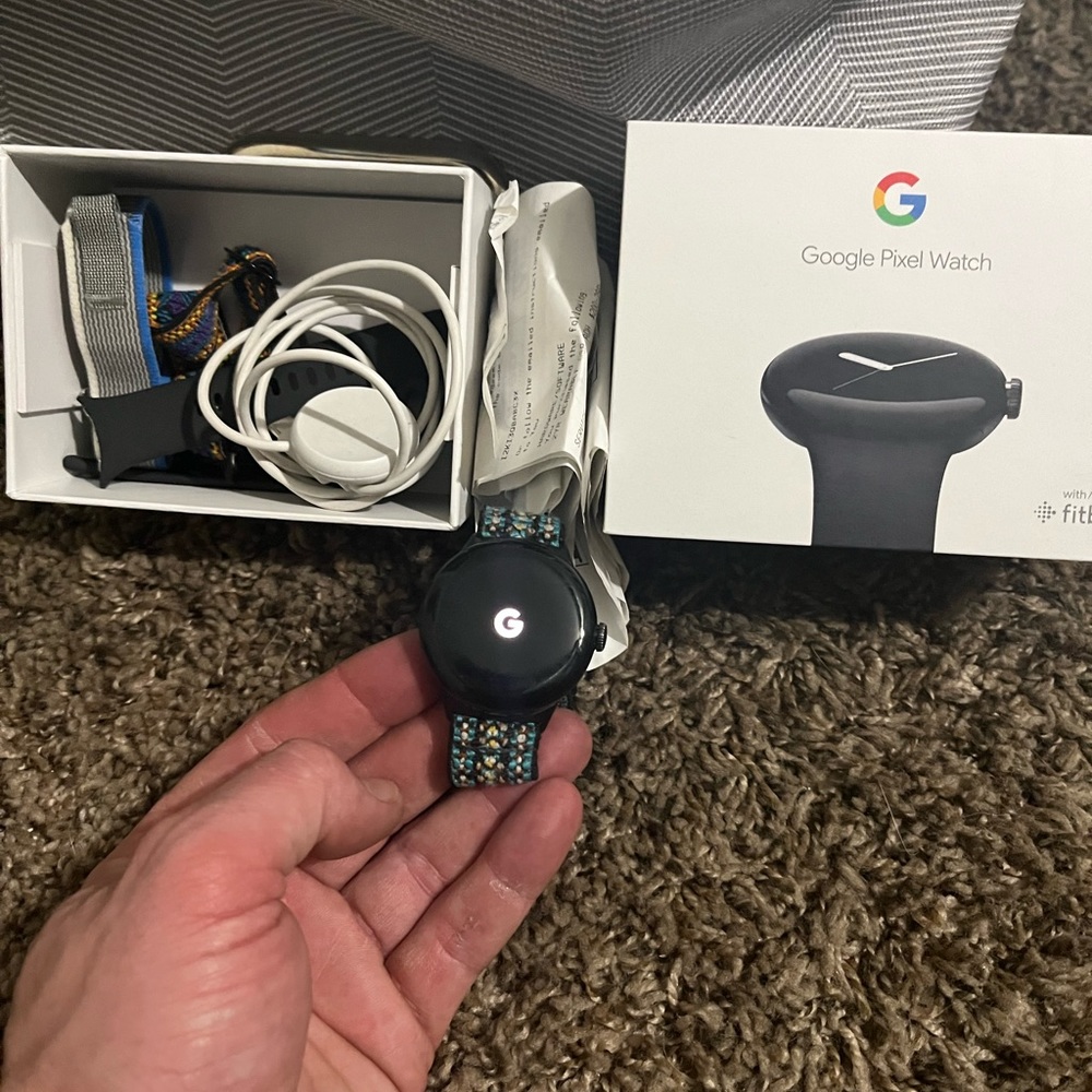 Google watch. Still has a year left with factory warranty. Og purchaser